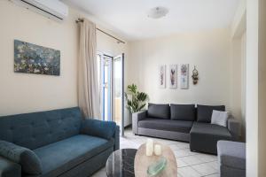 Villa Nina with Private Plunge Pool, 5km to Corfu Town