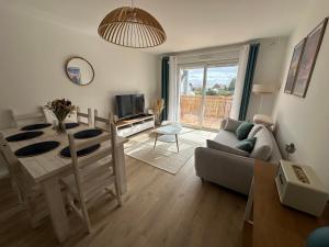 Appartements La garenne, pres des commerces : photos des chambres