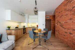 Marvels Place with parking and AC