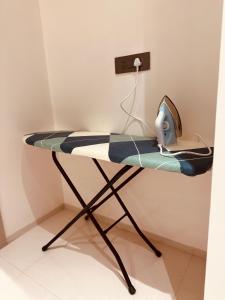 The Lodgers 2 BHK Serviced Apartment Near Sector 42 Gurgaon - Nearest Metro Station Sector 42 Chowk
