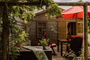 Natuurhuisje in het weiland