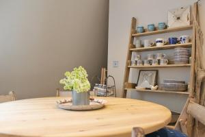 Elegant Georgian Maisonette - Central Bath