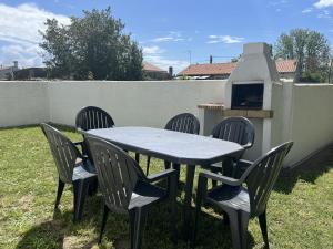 Maisons de vacances Vacances reposantes a Oleron : photos des chambres