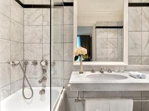 Hotels Le Dokhan's Paris Arc de Triomphe, a Tribute Portfolio Hotel : photos des chambres