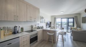 Immaculate 2-Bed Apartment in Cape Town