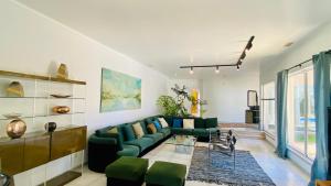 Seventies by Check-in Portugal