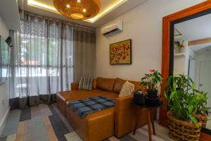 Praia dos Ingleses à 100mt do mar, com varanda e churrasqueira