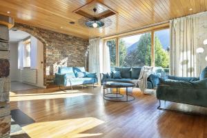 Luderna - Casa con jardín Montcorbison