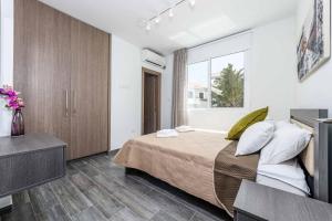 Green Bay Villa 14