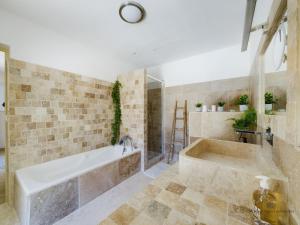 Villas Mas Le Cad Saint-Remy de Provence 8 personnes : photos des chambres