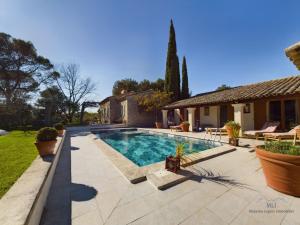 Villas Mas Le Cad Saint-Remy de Provence 8 personnes : photos des chambres