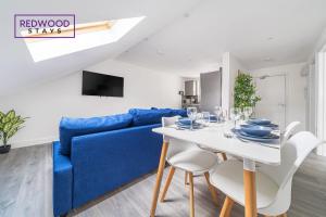 Centrally Located Serviced Apartments in Aldershot Town Centre, Free WiFi By Redwood Stays