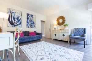 beachome4u4 Carcavelos beach