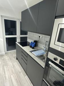 London Victoria Green Park 15min