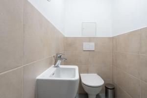 Urban 1BR Retreat, Easy City Link by HM