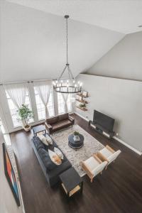 Southern Living At Its Best - Pool BBQ Hammock