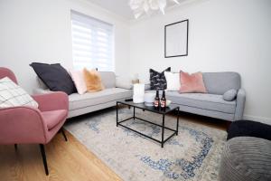 obrázek - 5 bedroom sleeps 10 | City Centre Newport