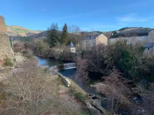 VILLA A LA RIVIERE - 梅吕埃