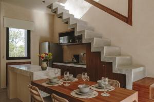 Premium Condo Private Terrace with Pool