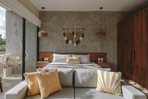 Premium Condo Private Terrace with Pool