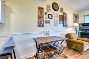 Branson Condo with Views - Near Silver Dollar City!