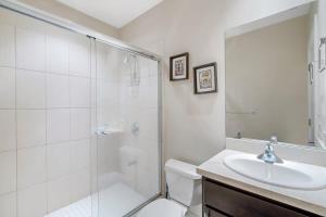 3BD Beauty in Coco - Have Coffee or Meals Overlooking Pool