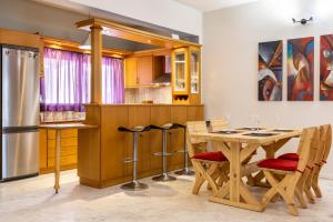 Big spacious apartment in the heart of the city!