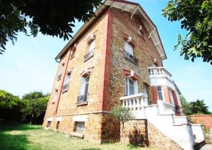 B&B / Chambres d'hotes B&B + sdb privees a Chatou, pres de Paris : photos des chambres