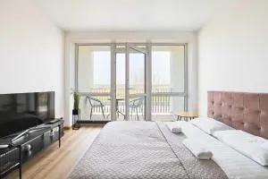 Studio W/Balcony @ManoŠventovė, By Cohost - 斯文托伊