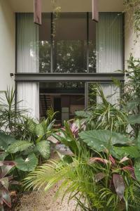 Luxury Loft with Pools, Gym, Rooftop and Panoramic Views