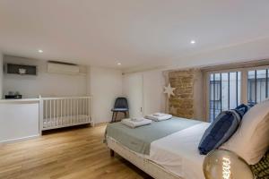 Appartements Charlie-meubles de standing-260m2-balcon-climatise : photos des chambres