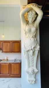 Charming flat, central and close to metro