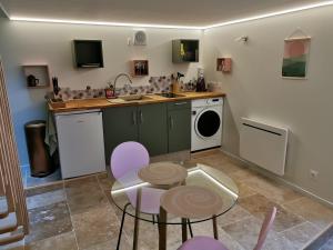 Maisons d'hotes Gite La Maisonnette : photos des chambres