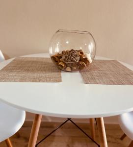 Central House Karistos Two