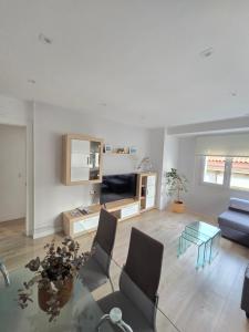 Piso en pleno Centro de Gijón al lado de la Playa 1A139 by R2R Consulting