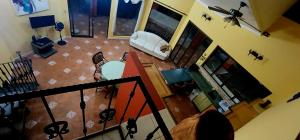 CASA DE PLAYA CON PISCINA EN PUNTA LEONA