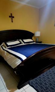 CASA DE PLAYA CON PISCINA EN PUNTA LEONA