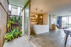 9 Dash Apartment, Dunkirk Estate