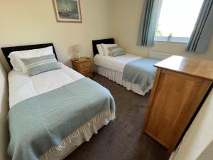 Lovely 2 Bedroom flat moments from Fistral Newquay