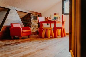 Chiplakova cottage by MRS