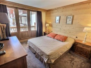 Résidence Aquila - Superbe appartement 3 pièces cabine pour 8 personnes situé à Val d’Isère, skis aux pieds et à 500m du centre du village, navette MAE-2544