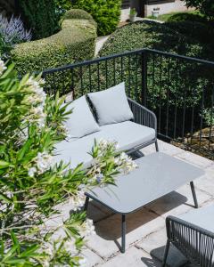 Hotels Ermitage De Corton - Les Collectionneurs : photos des chambres