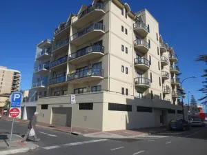 Holdfast Shores Apartments - Adelaide