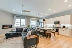 12 Mi to Grand Targhee Resort Modern Driggs Home - 蒂托尼亚