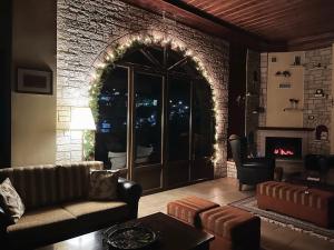 Agnanti Zitsas Hotel