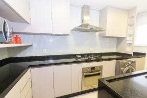 Varandas do Atlântico 305A - Apto 3 quartos em condomínio de luxo à beira mar de Bombas