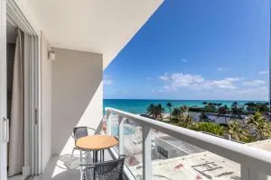 Ocean Views and Resort Perks Sunny Isles Beach Unit - صني آيلز بيتش