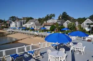 The Masthead Resort - Truro