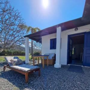 Lovely independent room in Ecovilla on the beach