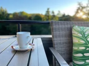 Gatlinburg Summit Getaway for 2 With Amazing View! - Norton Creek Ranch